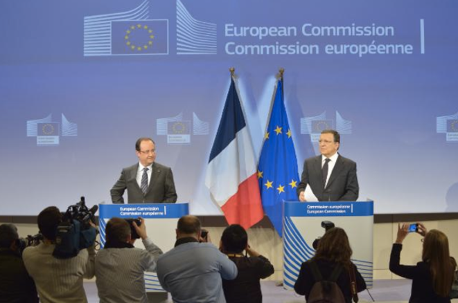 A Bruxelles le 13 mai, avec José Manuel Barroso, le président de la commission ©CE. A Bruxelles le 13 mai, avec José Manuel Barroso, le président de la commission ©CE.